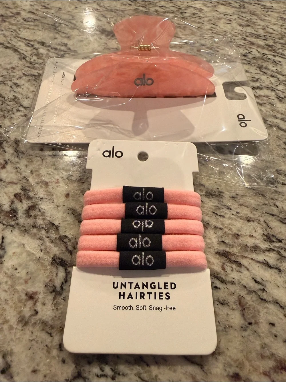 Alo Yoga Pink 90’s Claw Clip + Untangled Hair Ties Bundle
